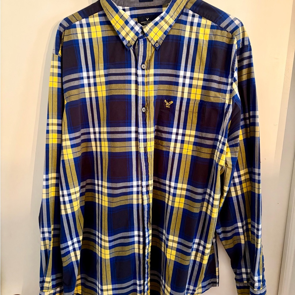 American Eagle Outfitters Blue Yellow White Plaid Button-Down Shirt